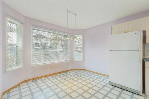 276 Hidden Valley Grove Nw, Calgary, AB - Indoor
