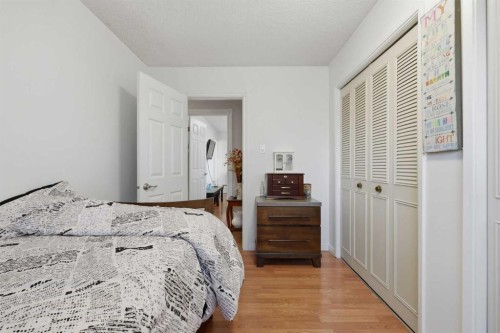 63 Huntmeadow Road Ne, Calgary, AB - Indoor Photo Showing Bedroom