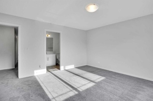 408 Windbury Link Sw, Airdrie, AB - Indoor Photo Showing Other Room