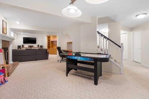 704 Woodside Drive, Airdrie, AB - Indoor Photo Showing Other Room