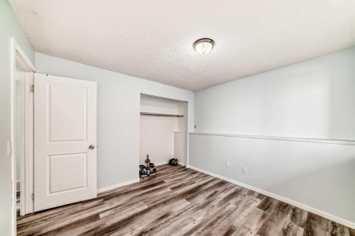 151F Pinehill Road Ne, Calgary, AB - Indoor Photo Showing Other Room
