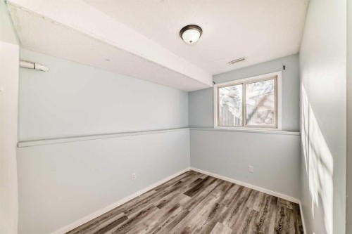 151F Pinehill Road Ne, Calgary, AB - Indoor Photo Showing Other Room