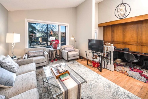 111 Edforth Place Nw, Calgary, AB - Indoor Photo Showing Living Room