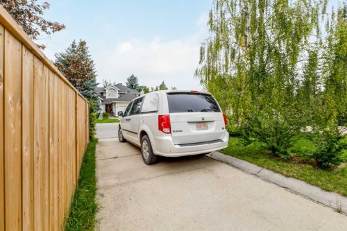 1414 Shawnee Drive, Calgary, AB - Outdoor