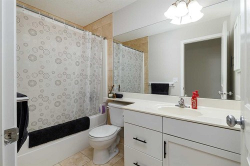 86 Cougarstone Court Sw, Calgary, AB - Indoor Photo Showing Bathroom