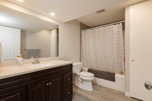 86 Cougarstone Court Sw, Calgary, AB - Indoor Photo Showing Bathroom