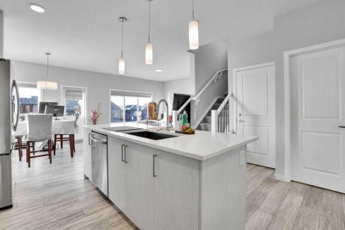 210 Lucas Close Nw, Calgary, AB - Indoor Photo Showing Kitchen With Upgraded Kitchen