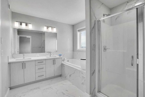 210 Lucas Close Nw, Calgary, AB - Indoor Photo Showing Bathroom