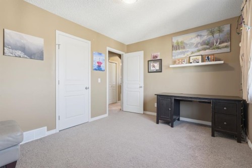 166 Cranridge Terrace Se, Calgary, AB - Indoor