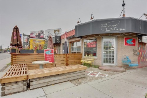 403-718 5 Street Ne, Calgary, AB - Outdoor