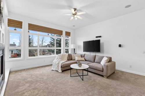 12069 Valley Ridge Drive Nw, Calgary, AB - Indoor Photo Showing Other Room