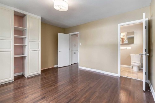 911 80 Avenue Sw, Calgary, AB - Indoor Photo Showing Other Room