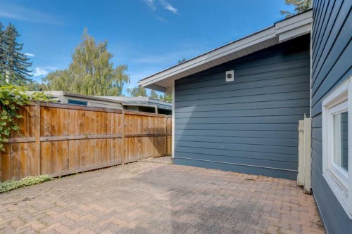 911 80 Avenue Sw, Calgary, AB - Outdoor With Exterior