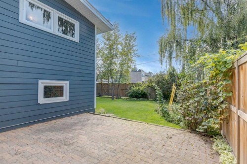 911 80 Avenue Sw, Calgary, AB - Outdoor With Exterior