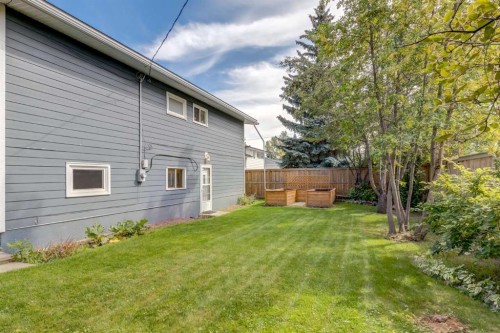 911 80 Avenue Sw, Calgary, AB - Outdoor