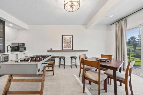 656 Bayview Way Sw, Airdrie, AB - Indoor Photo Showing Dining Room