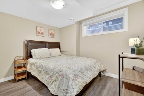 401 Mahogany Court Se, Calgary, AB - Indoor Photo Showing Bedroom