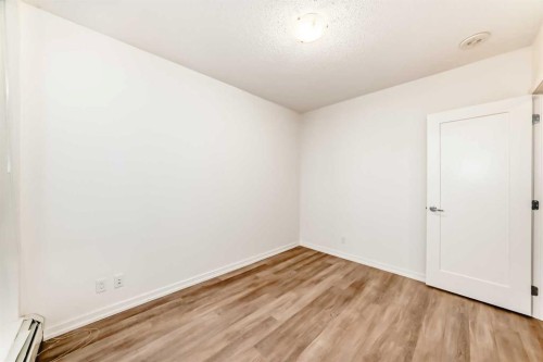 310-450 8 Avenue Se, Calgary, AB - Indoor Photo Showing Other Room