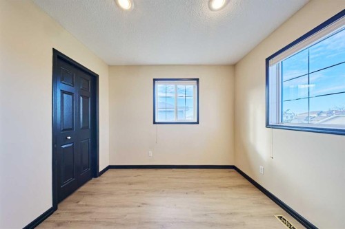 131 Arbour Wood Close Nw, Calgary, AB - Indoor Photo Showing Other Room