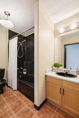 131 Arbour Wood Close Nw, Calgary, AB - Indoor