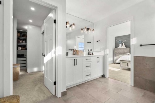 116 Ranchers View, Okotoks, AB - Indoor Photo Showing Bathroom