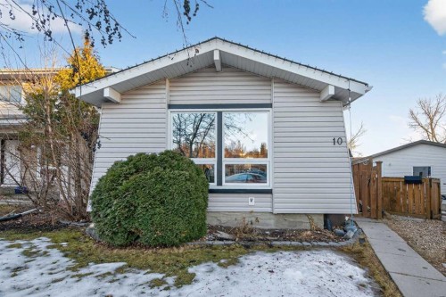 10 Deer Lane Bay Se, Calgary, AB - Outdoor
