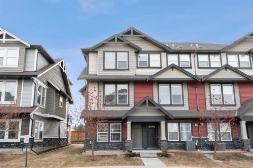 2001-280 Williamstown Close Nw, Airdrie, AB - Outdoor With Facade