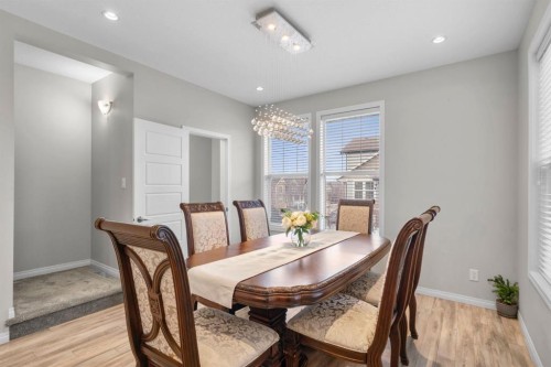 2001-280 Williamstown Close Nw, Airdrie, AB - Indoor Photo Showing Dining Room
