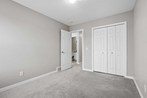 368 Redstone Drive Ne, Calgary, AB - Indoor