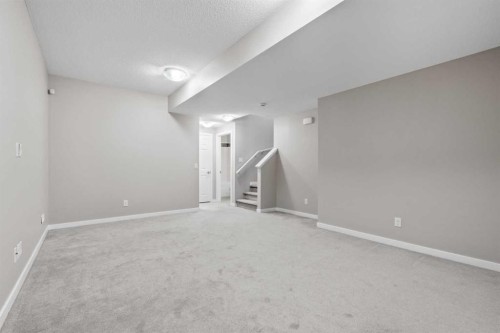 368 Redstone Drive Ne, Calgary, AB - Indoor Photo Showing Other Room