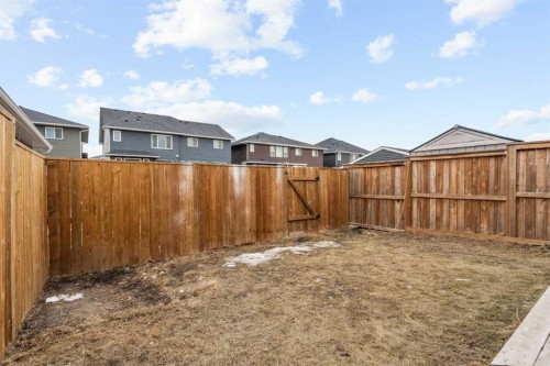 368 Redstone Drive Ne, Calgary, AB - Outdoor