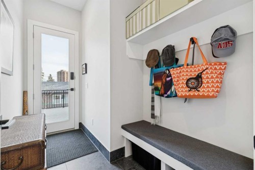 60 Havenhurst Crescent Sw, Calgary, AB - Indoor Photo Showing Other Room