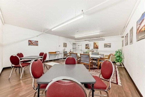 111-6900 Hunterview Drive Nw, Calgary, AB - Indoor