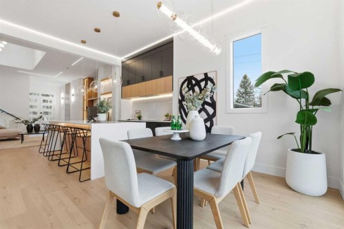 134 Lissington Drive Sw, Calgary, AB - Indoor Photo Showing Dining Room