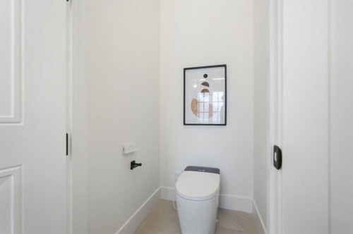 134 Lissington Drive Sw, Calgary, AB - Indoor