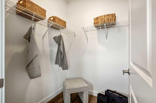 199 Annette Landing, Calgary, AB - Indoor With Storage