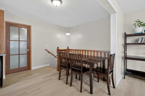 3503 42 Street Ne, Calgary, AB - Indoor Photo Showing Dining Room
