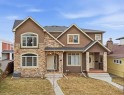 110 26 Avenue Ne, Calgary, AB  - Outdoor With Facade 