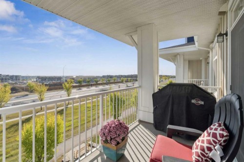 417-400 Auburn Meadows Common Se, Calgary, AB - Outdoor With Exterior