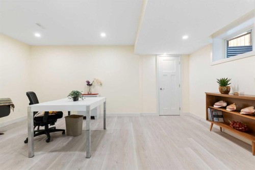 167 Fireside Drive, Cochrane, AB - Indoor Photo Showing Other Room