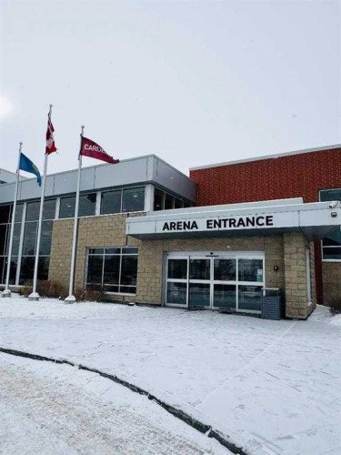 302-3 Somervale View Sw, Calgary, AB - Outdoor