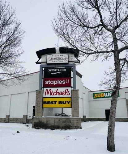 302-3 Somervale View Sw, Calgary, AB - Outdoor