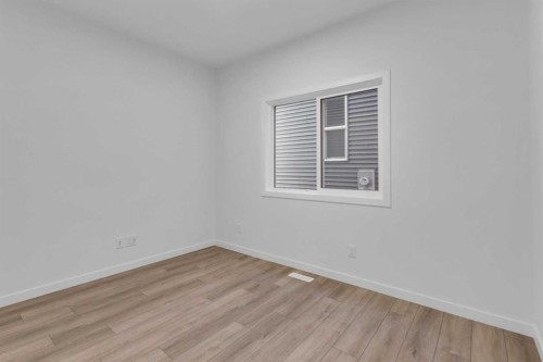 200 Starling Place Nw, Calgary, AB - Indoor Photo Showing Other Room
