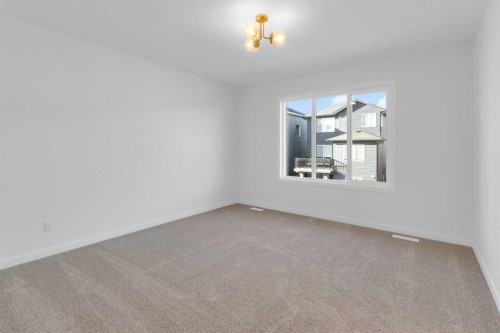 200 Starling Place Nw, Calgary, AB - Indoor Photo Showing Other Room