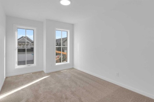 200 Starling Place Nw, Calgary, AB - Indoor Photo Showing Other Room