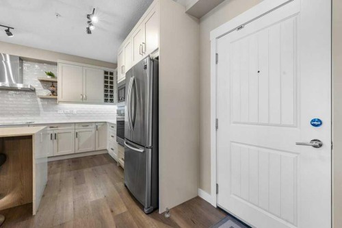 108-100 Auburn Meadows Common Se, Calgary, AB - Indoor Photo Showing Kitchen
