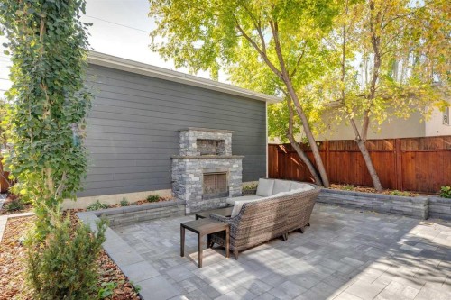 419 47 Avenue Sw, Calgary, AB - Outdoor