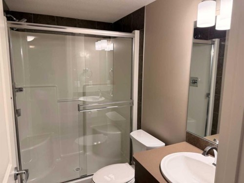 3104-402 Kincora Glen Road Nw, Calgary, AB - Indoor Photo Showing Bathroom