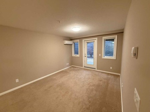3104-402 Kincora Glen Road Nw, Calgary, AB - Indoor Photo Showing Other Room