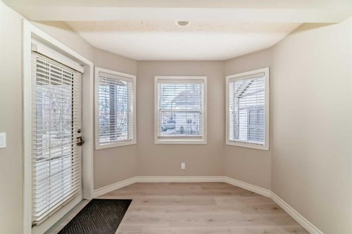 668 Scimitar Bay Nw, Calgary, AB - Indoor Photo Showing Other Room